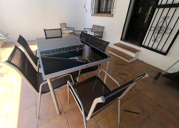 Benyamina House Casa de Férias