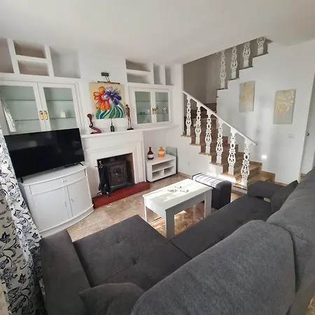 Holiday home Benyamina House